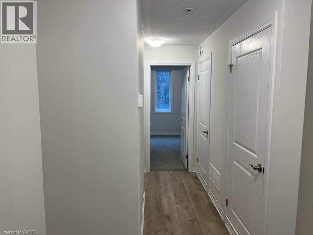 25 Isherwood Avenue Unit# C40, Cambridge, Ontario  N1R 0E2 - Photo 8 - 40846757