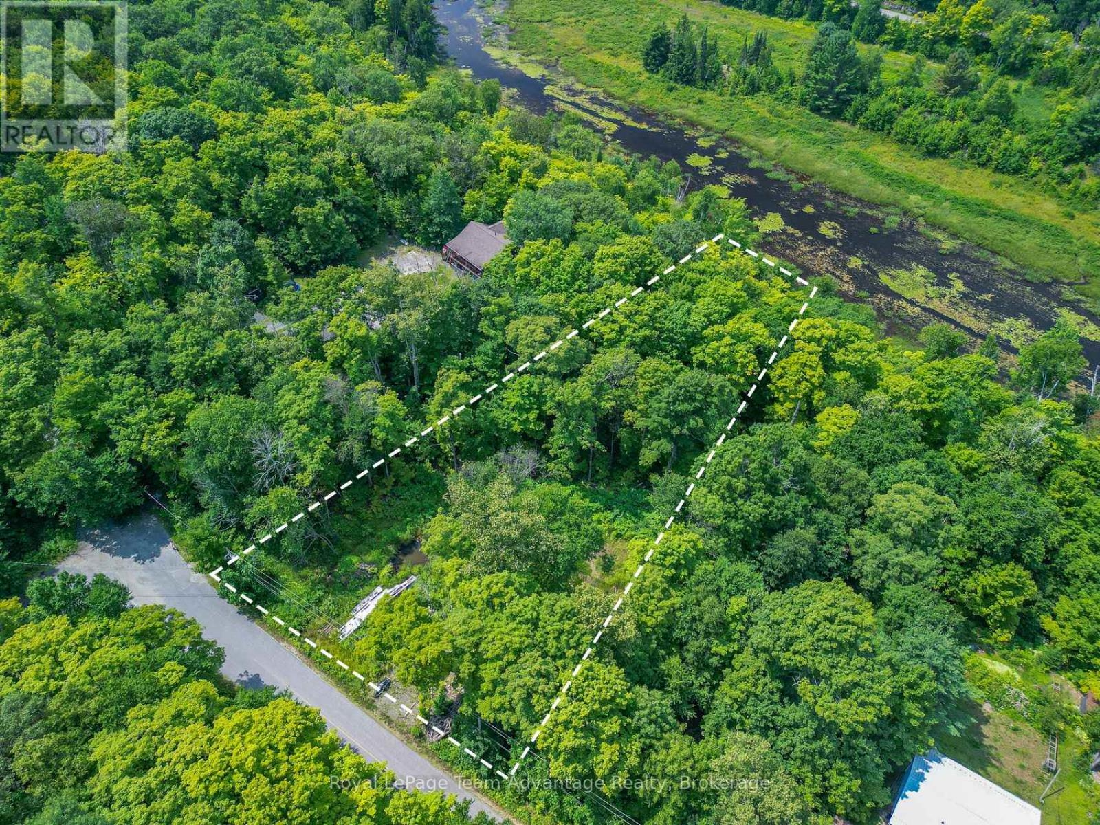 17 Cornflower Road, Mcdougall, Ontario  P2A 2W7 - Photo 4 - X13544008