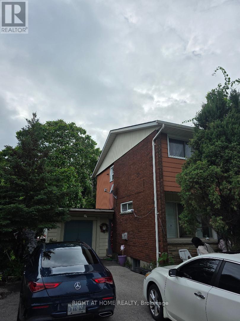 340 Glenridge Avenue, St. Catharines, Ontario  L2T 3K7 - Photo 7 - X12926392