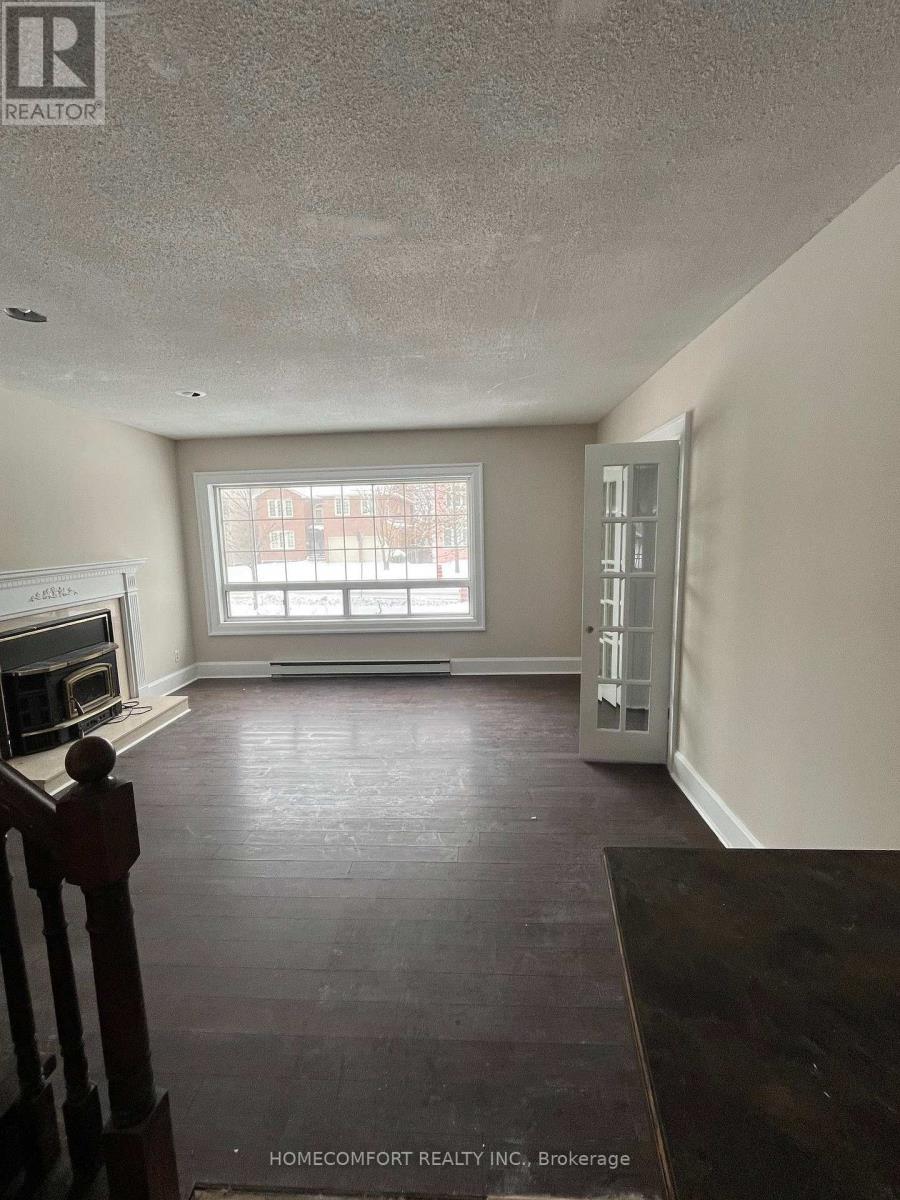 208 Hollywood Avenue, Toronto, Ontario  M2N 3K6 - Photo 3 - C13543874
