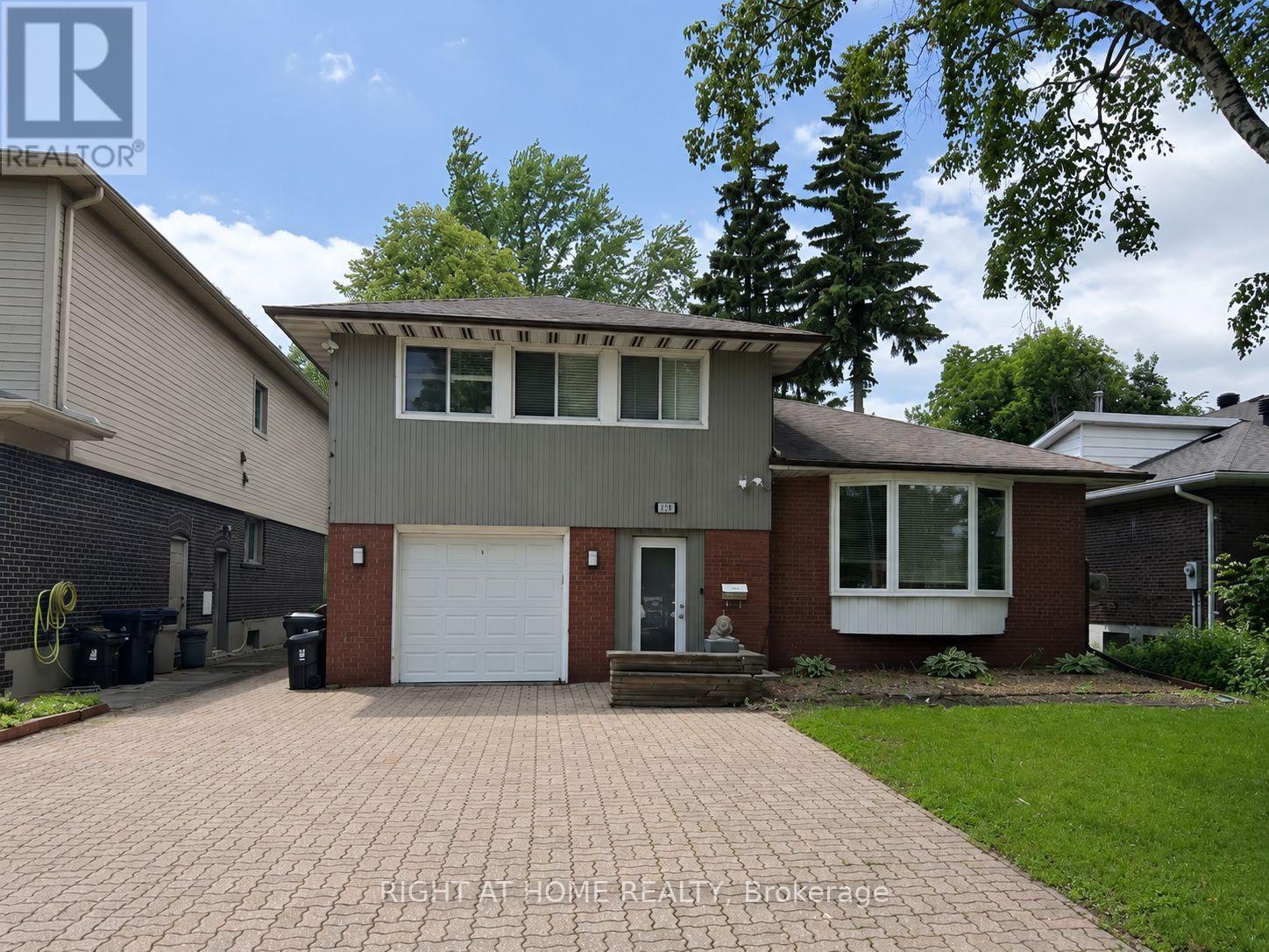 34 Scarcliff Gardens, Toronto, Ontario  M1E 2A2 - Photo 30 - E13543932