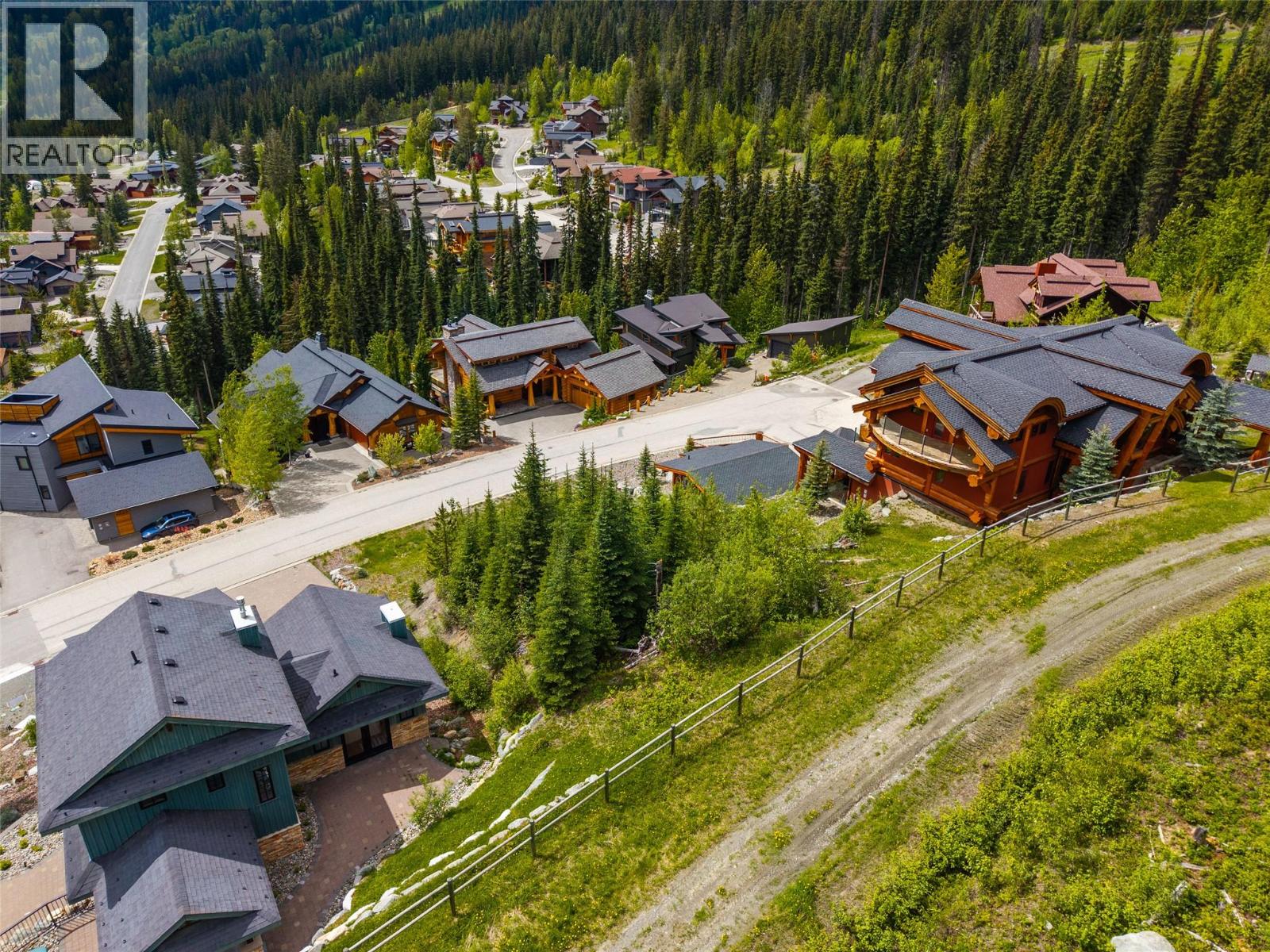 4246 Bella Vista Drive, Sun Peaks, British Columbia  V0E 5N0 - Photo 4 - 10391907