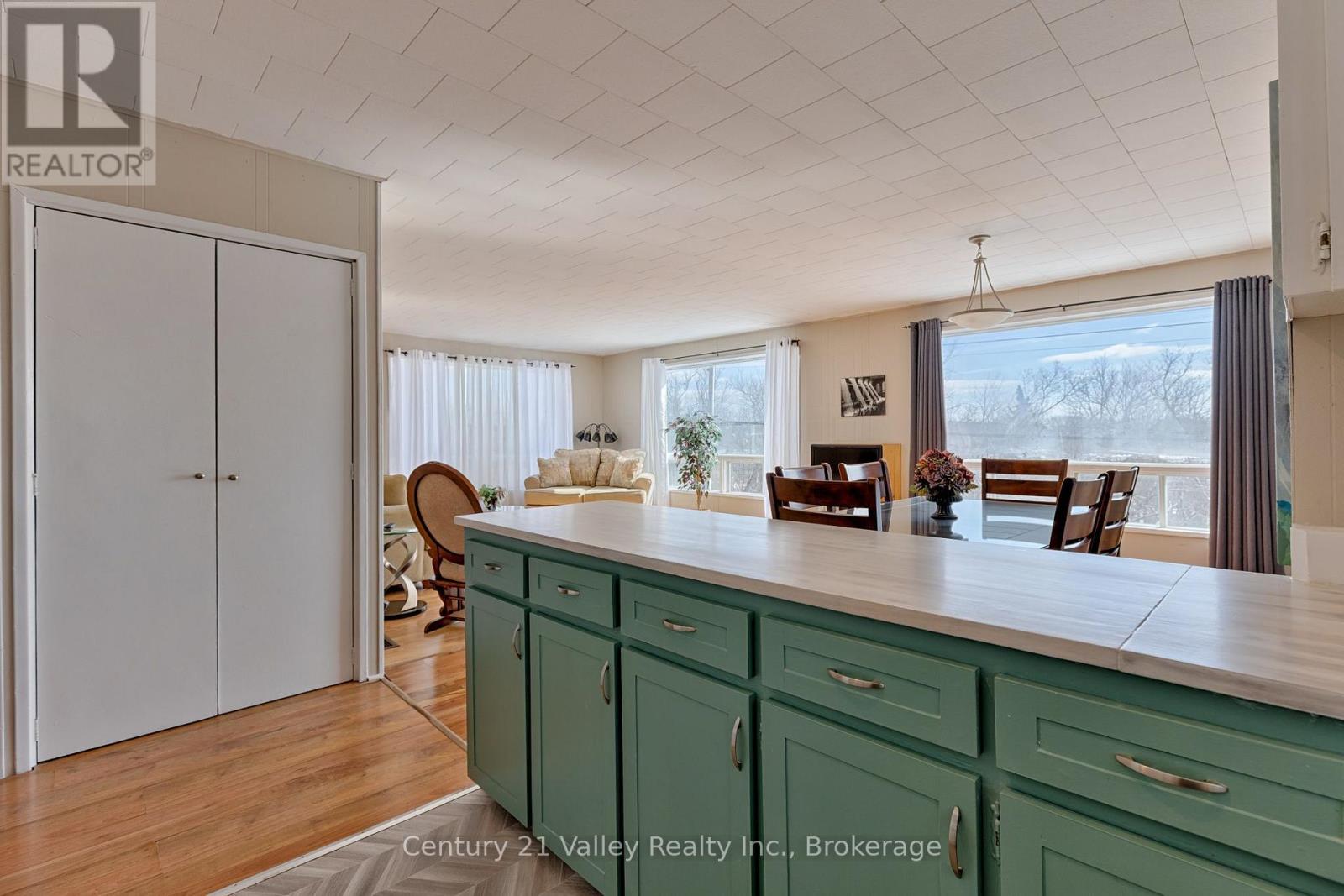 636 Mill Street, Greater Madawaska, Ontario  K0J 1H0 - Photo 31 - X13543940