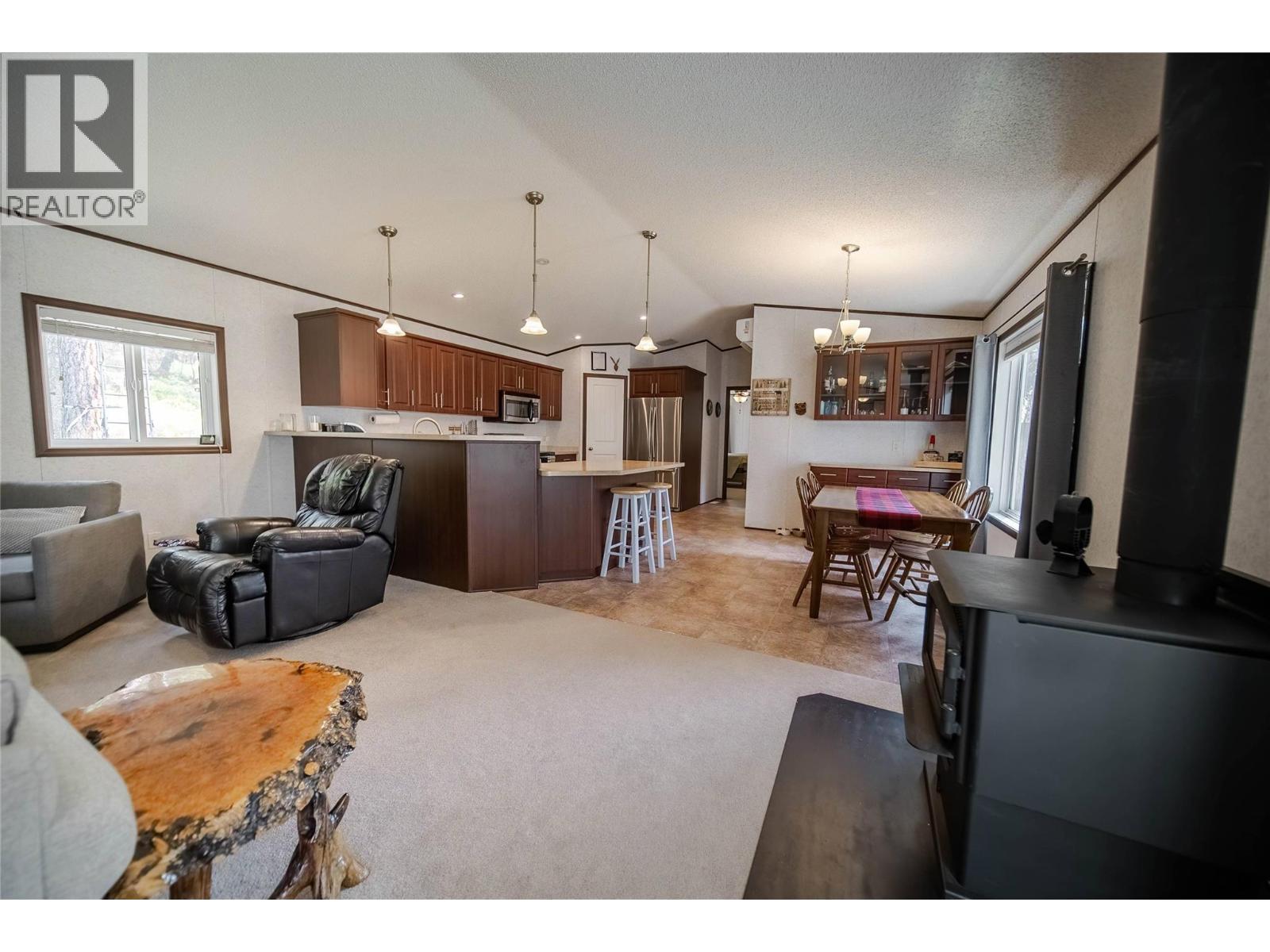 6524 Mcdonald Loop Road, Grasmere, British Columbia V0B 1R0 - Photo 13 - 10394189