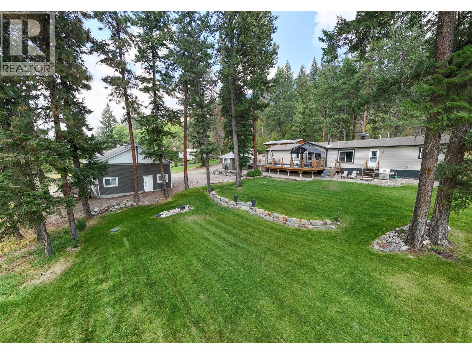 6524 Mcdonald Loop Road, Grasmere, British Columbia V0B 1R0 - Photo 33 - 10394189