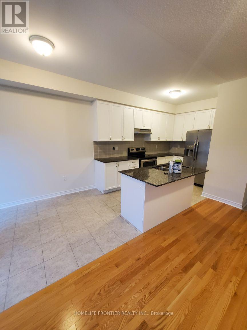 129 Gordon Circle, Newmarket, Ontario  L3Y 0C9 - Photo 6 - N13543956