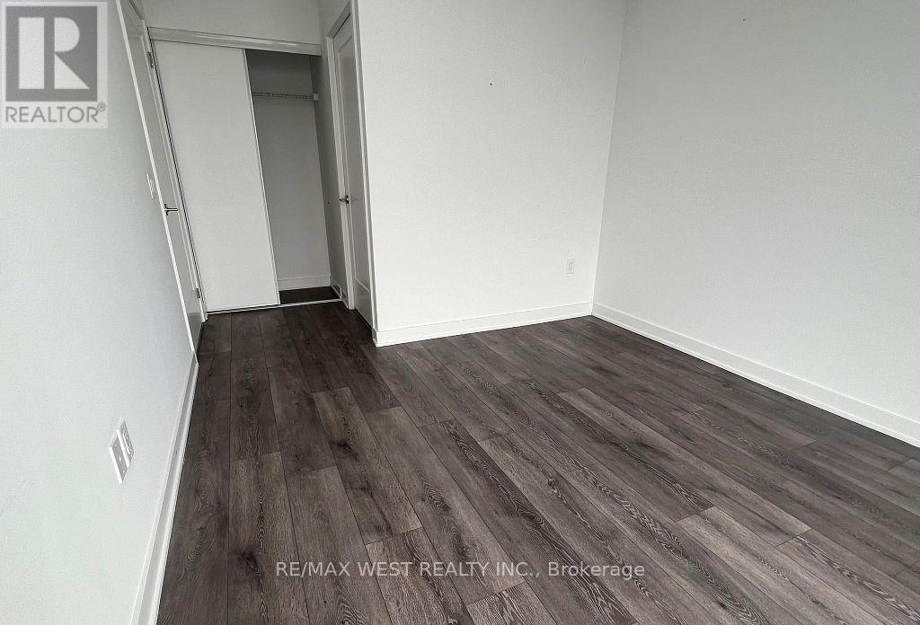 2902 - 105 Oneida Crescent, Richmond Hill (Langstaff), Ontario  L4B 0H6 - Photo 3 - N13543960