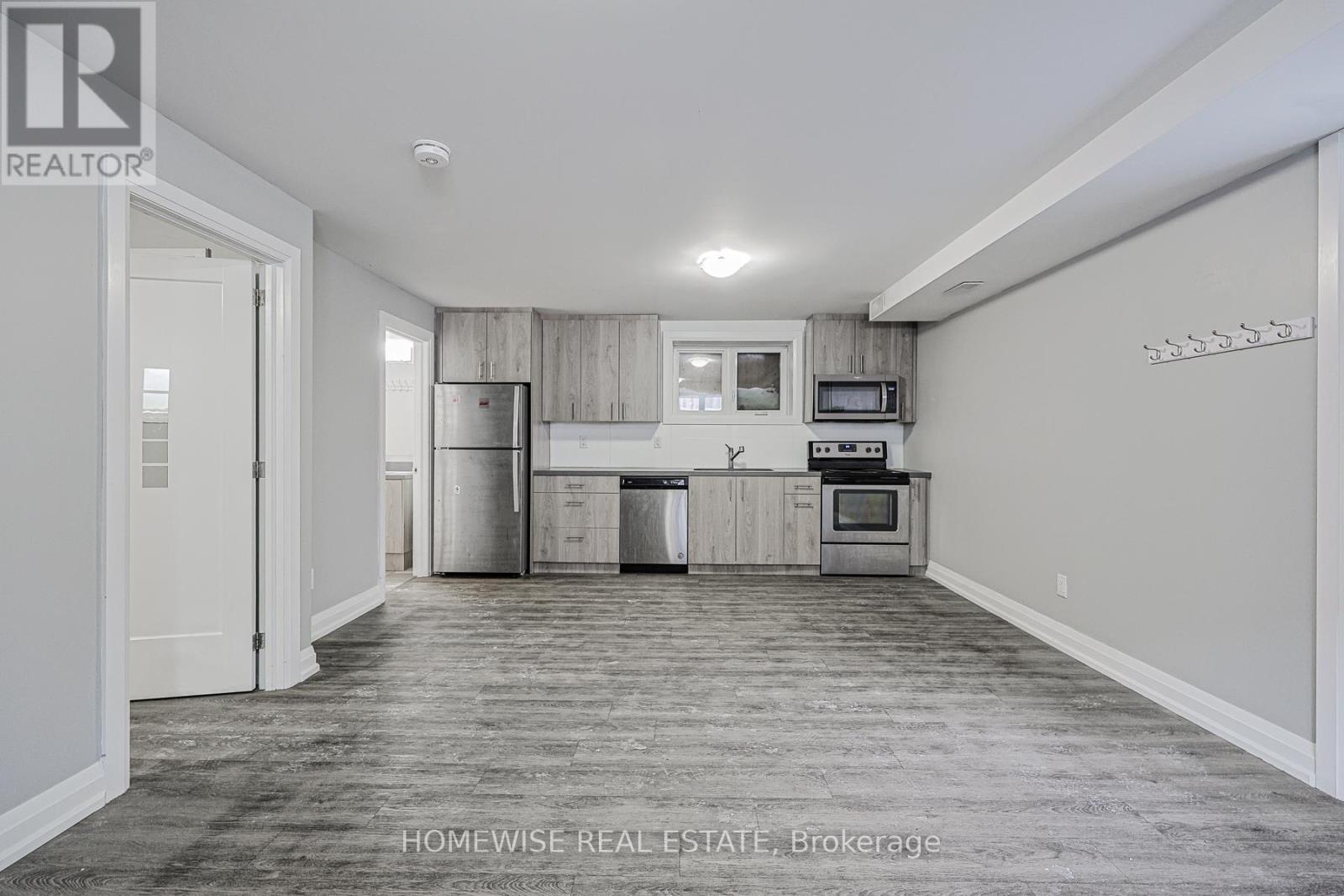 B01 - 814 GLENCAIRN AVENUE, Toronto, Ontario