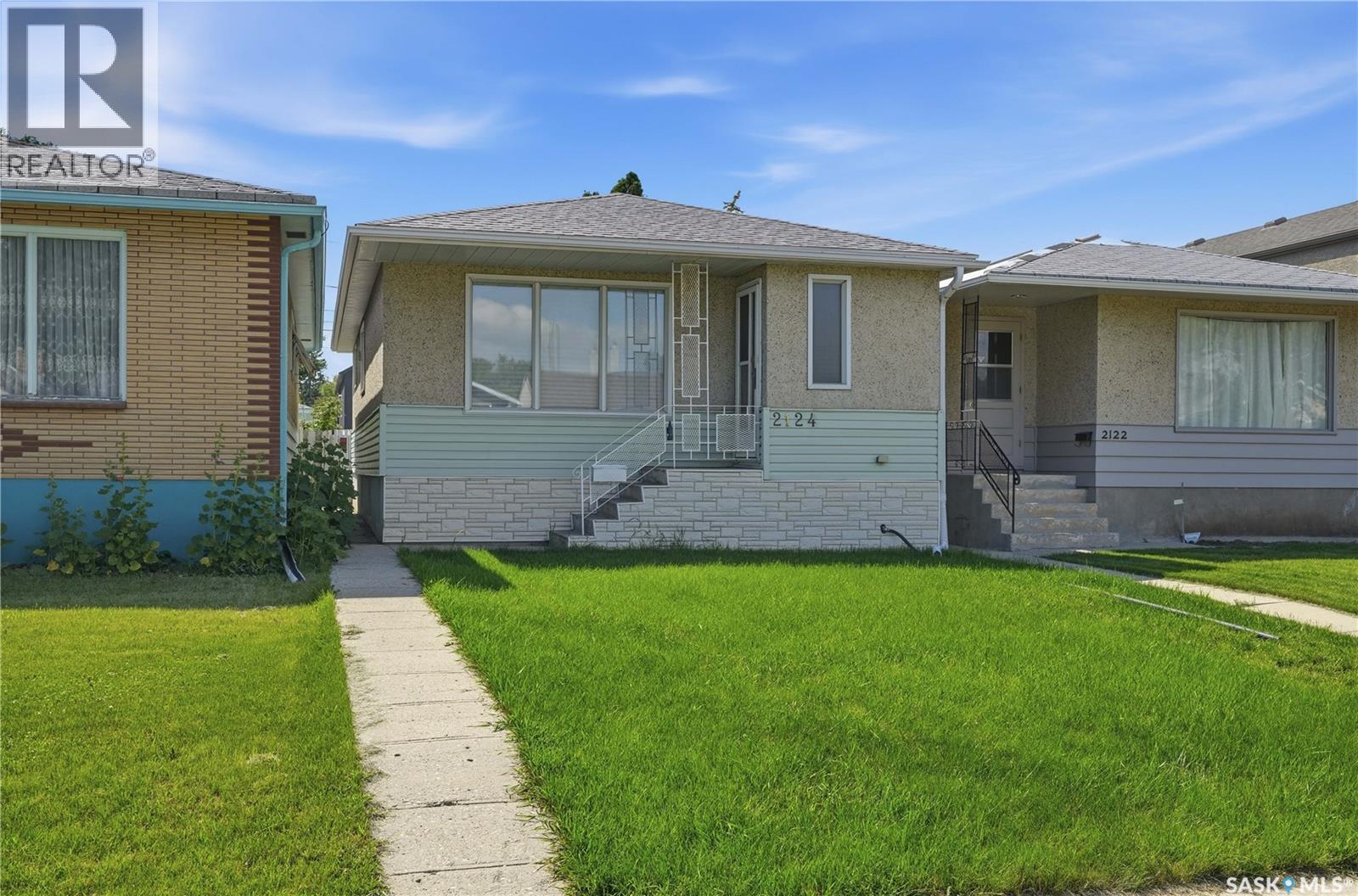 2124 Elliott Street, Regina, Saskatchewan  S4N 3H2 - Photo 1 - SK042093