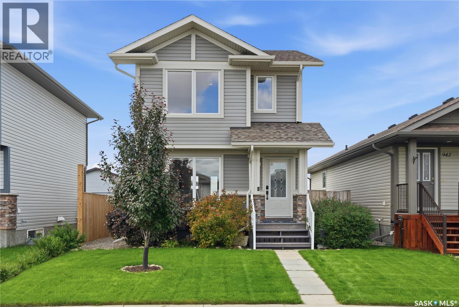 944 Glenview COVE, martensville, Saskatchewan