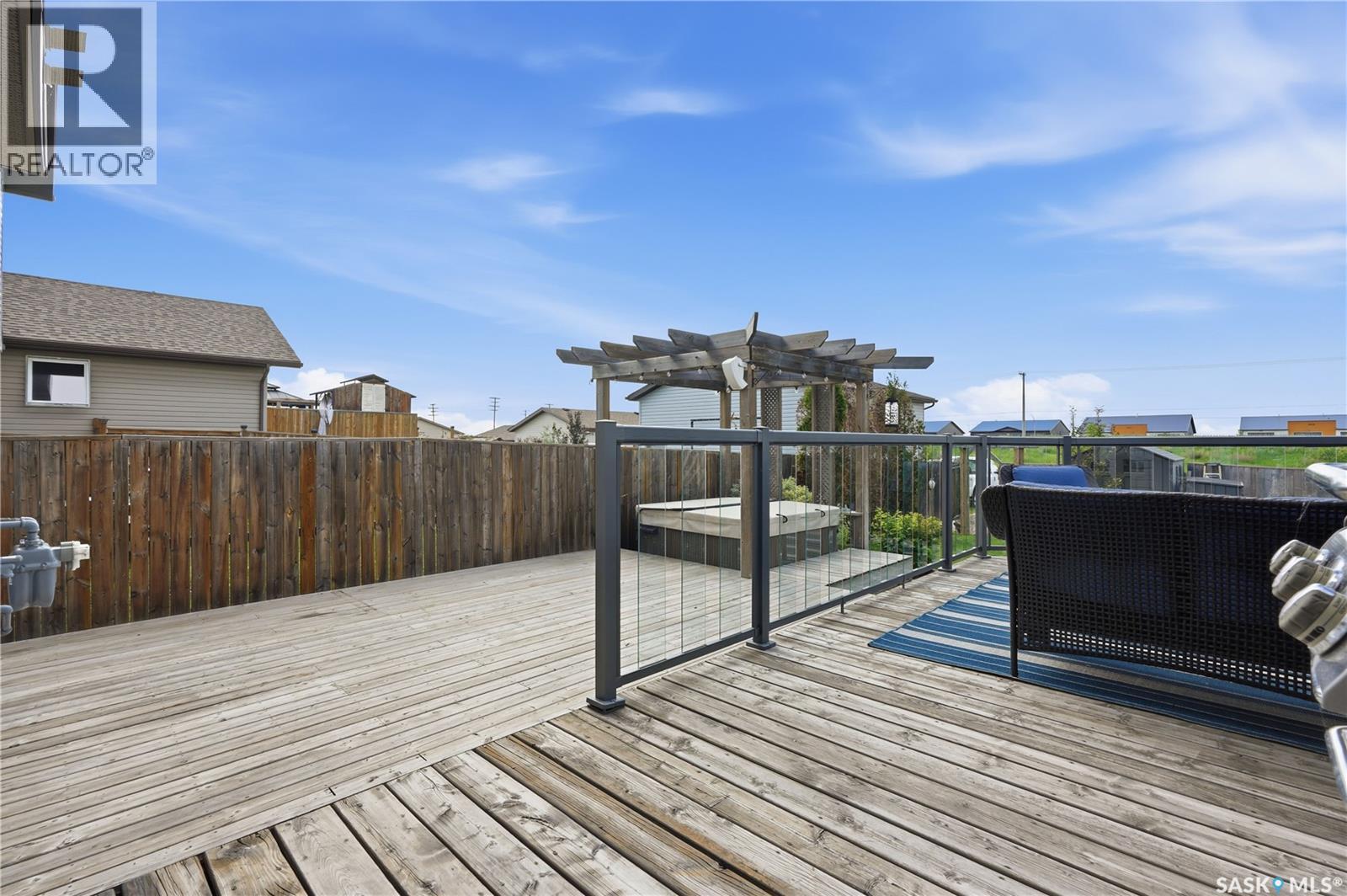 944 Glenview Cove, Martensville, Saskatchewan  S0K 0A2 - Photo 35 - SK041799