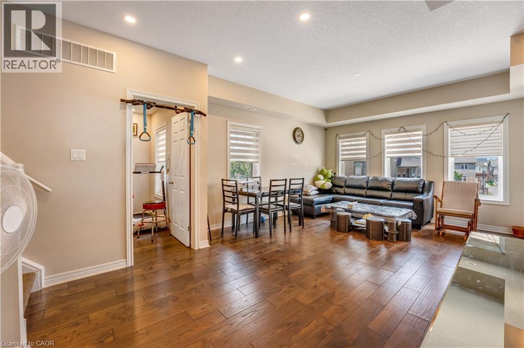 70 Willowrun Drive Unit# F1, Kitchener, Ontario  N2A 0J3 - Photo 4 - 40844658