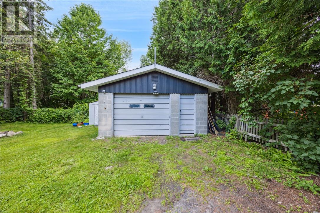 11 Michael Avenue, Lively, Ontario  P3Y 1N1 - Photo 26 - 2129042