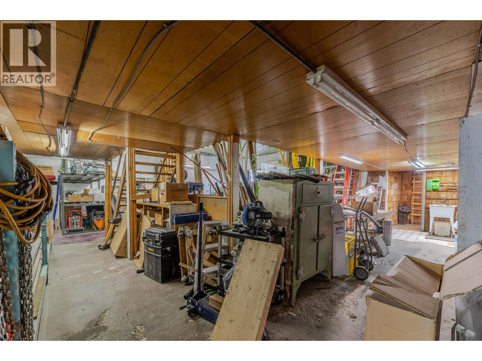 134 Estabrook Avenue, Penticton, British Columbia  V2A 1G3 - Photo 24 - 10394078