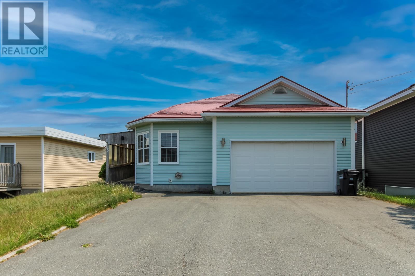 5 CEDAR Drive, ST. JOHN'S, Newfoundland & Labrador