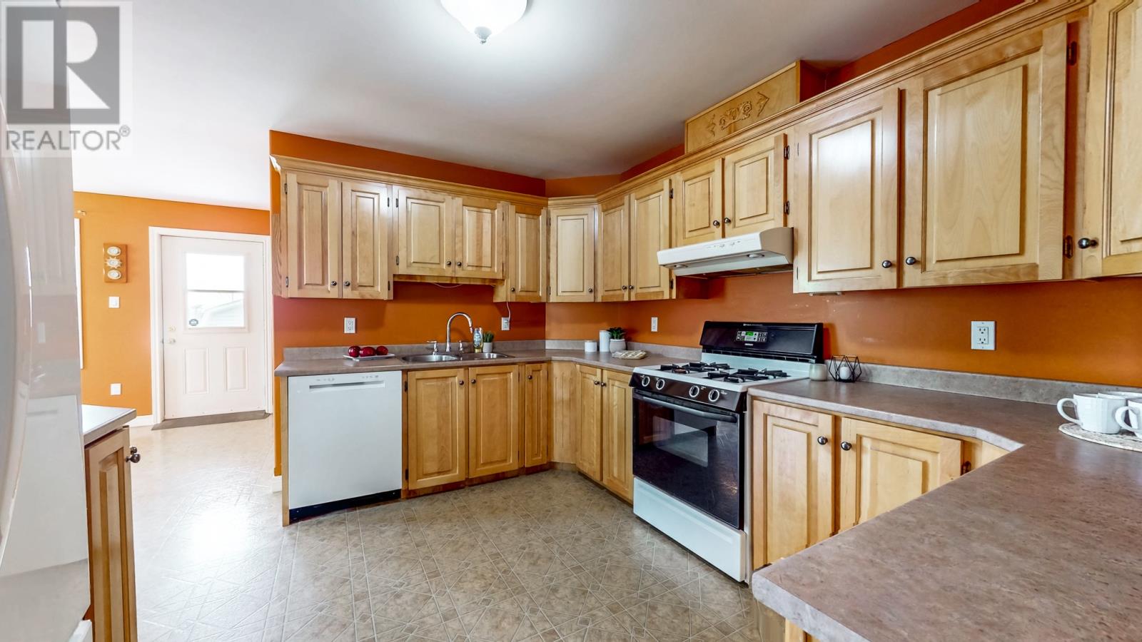 5 Cedar Drive, St. John's, Newfoundland & Labrador  A1A 4X4 - Photo 6 - 1300137