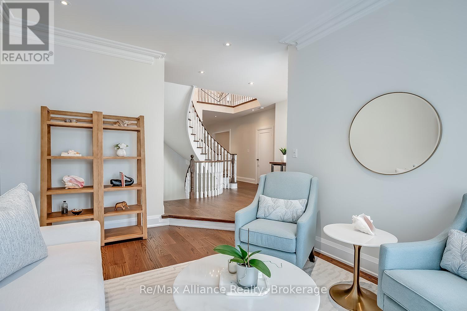 2182 Galloway Drive, Oakville, Ontario  L6H 6T4 - Photo 10 - W13544164