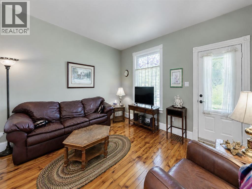 193 Bright Street, Sarnia photo 6
