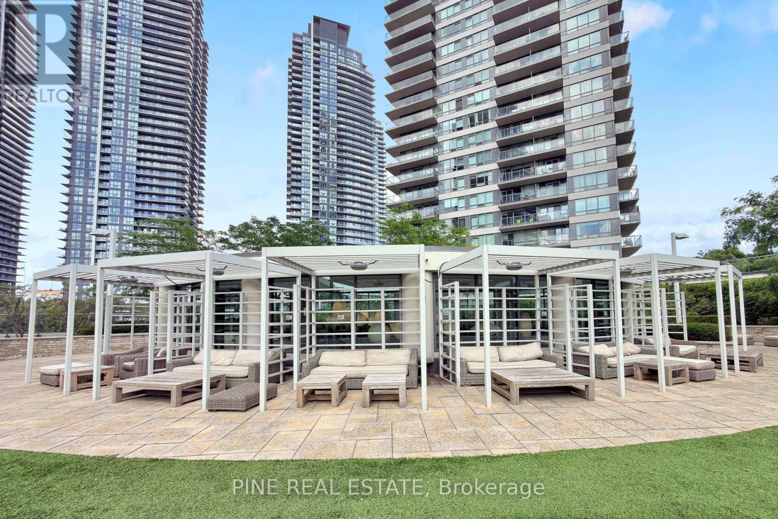 1807 - 2230 Lake Shore Boulevard W, Toronto, Ontario  M8V 0B2 - Photo 44 - W13521934