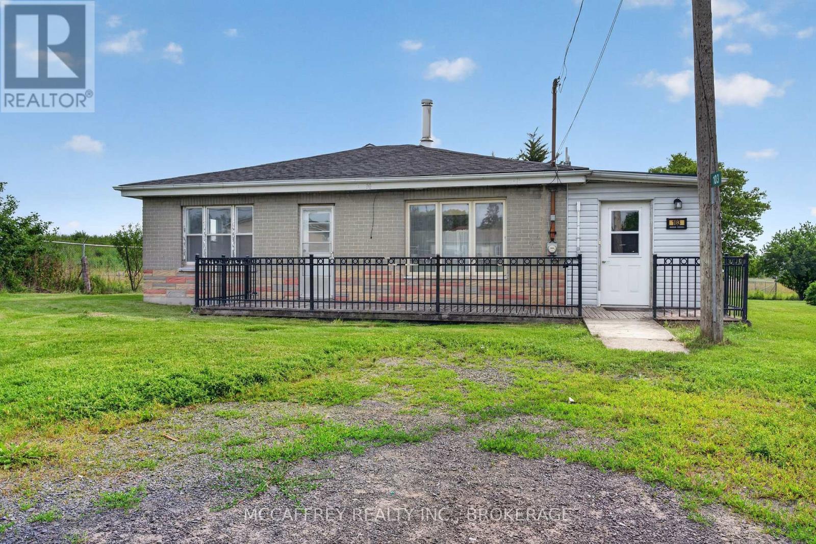 103 County Road 4 Road, Loyalist, Ontario  K0H 1G0 - Photo 1 - X13544070