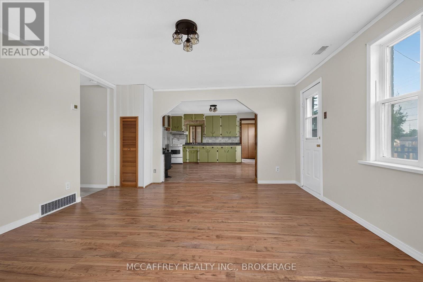 103 County Road 4 Road, Loyalist, Ontario  K0H 1G0 - Photo 10 - X13544070