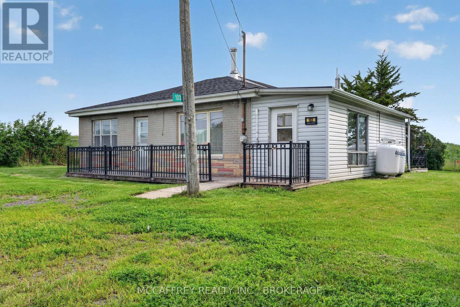 103 County Road 4 Road, Loyalist, Ontario  K0H 1G0 - Photo 2 - X13544070