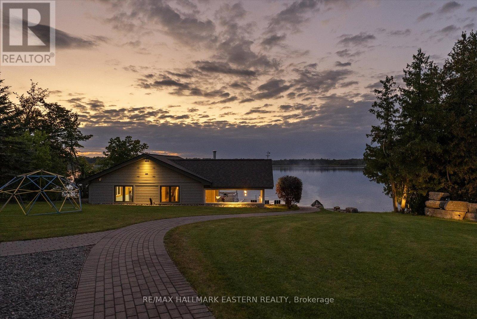 2112 Truman Drive, Selwyn, Ontario  K0L 2H0 - Photo 3 - X13544118