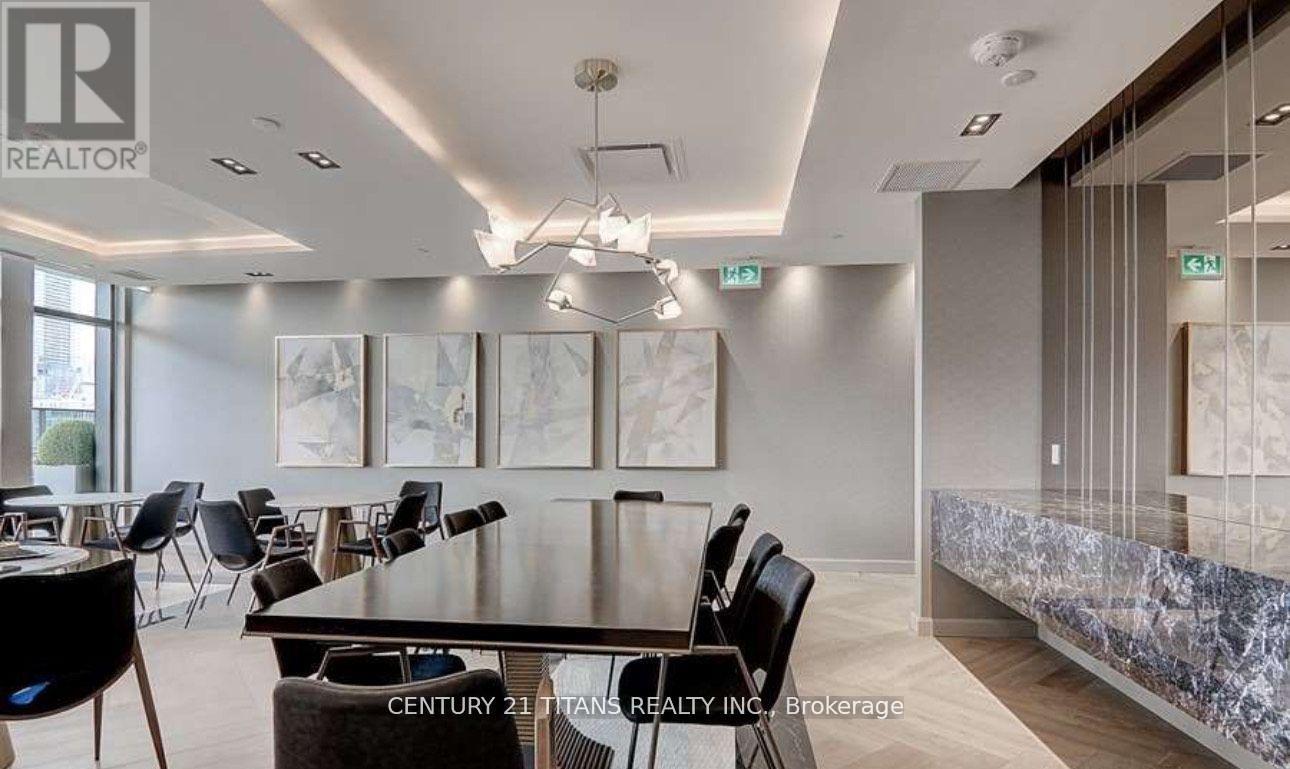 616 - 330 Richmond Street W, Toronto, Ontario M5V 1X1 - Photo 2 - C13544156