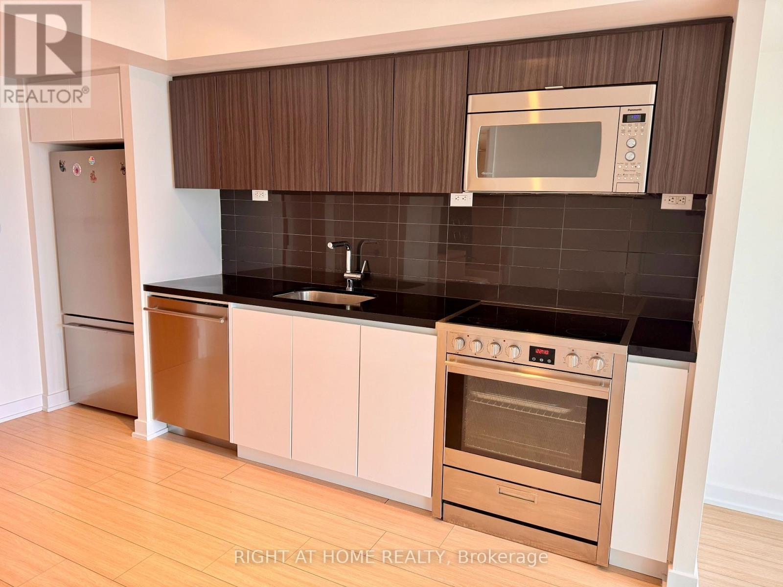 1209 - 85 Queens Wharf Road, Toronto, Ontario M5V 0J9 - Photo 11 - C13544160