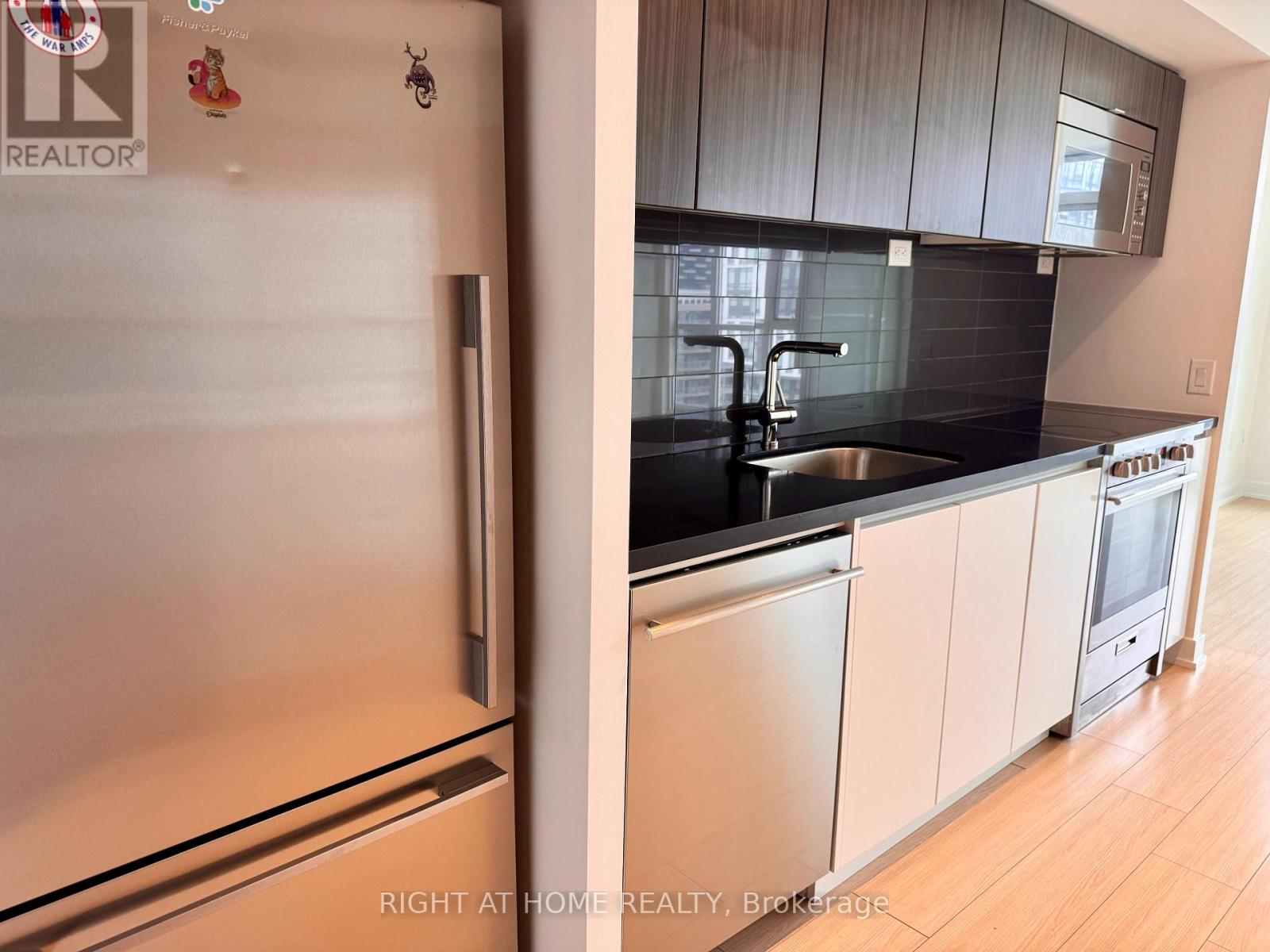 1209 - 85 Queens Wharf Road, Toronto, Ontario M5V 0J9 - Photo 12 - C13544160