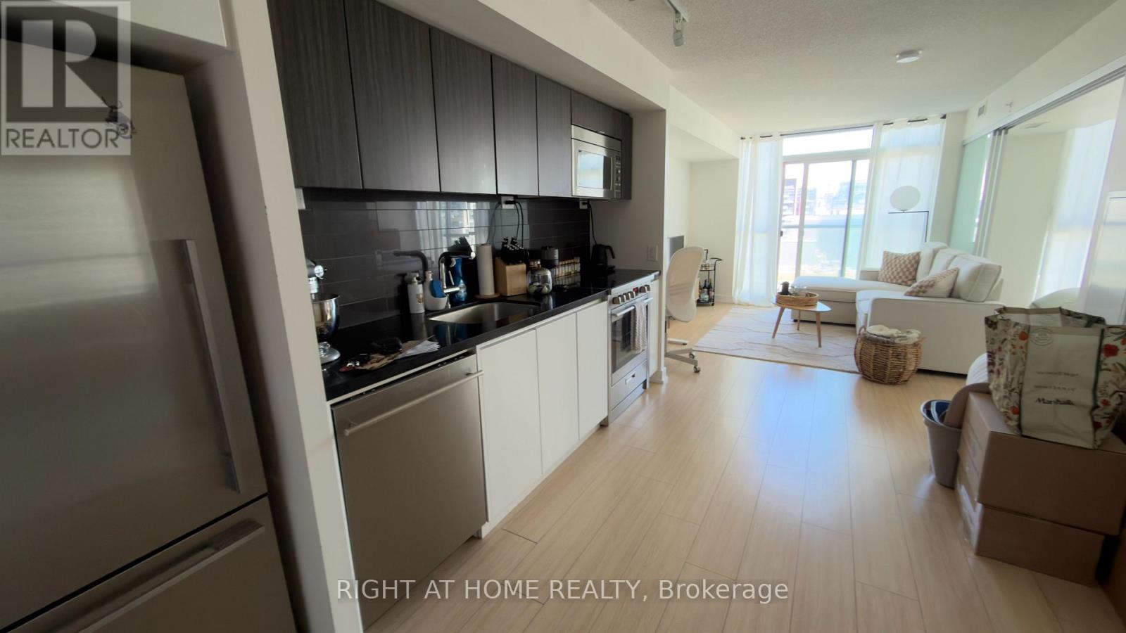 1209 - 85 Queens Wharf Road, Toronto, Ontario M5V 0J9 - Photo 14 - C13544160