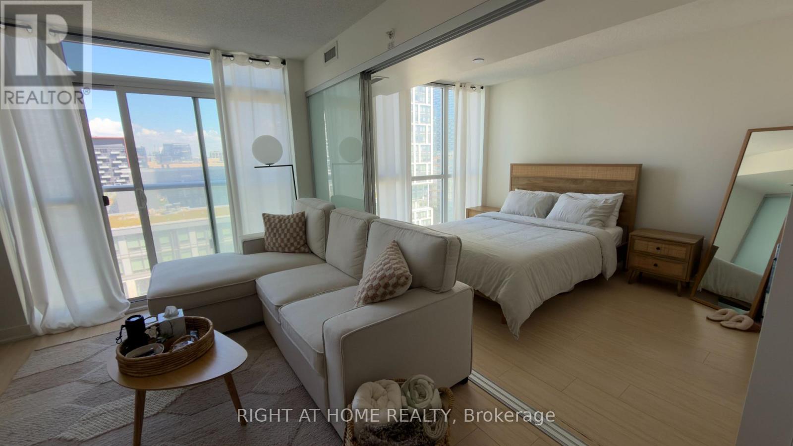 1209 - 85 Queens Wharf Road, Toronto, Ontario M5V 0J9 - Photo 15 - C13544160