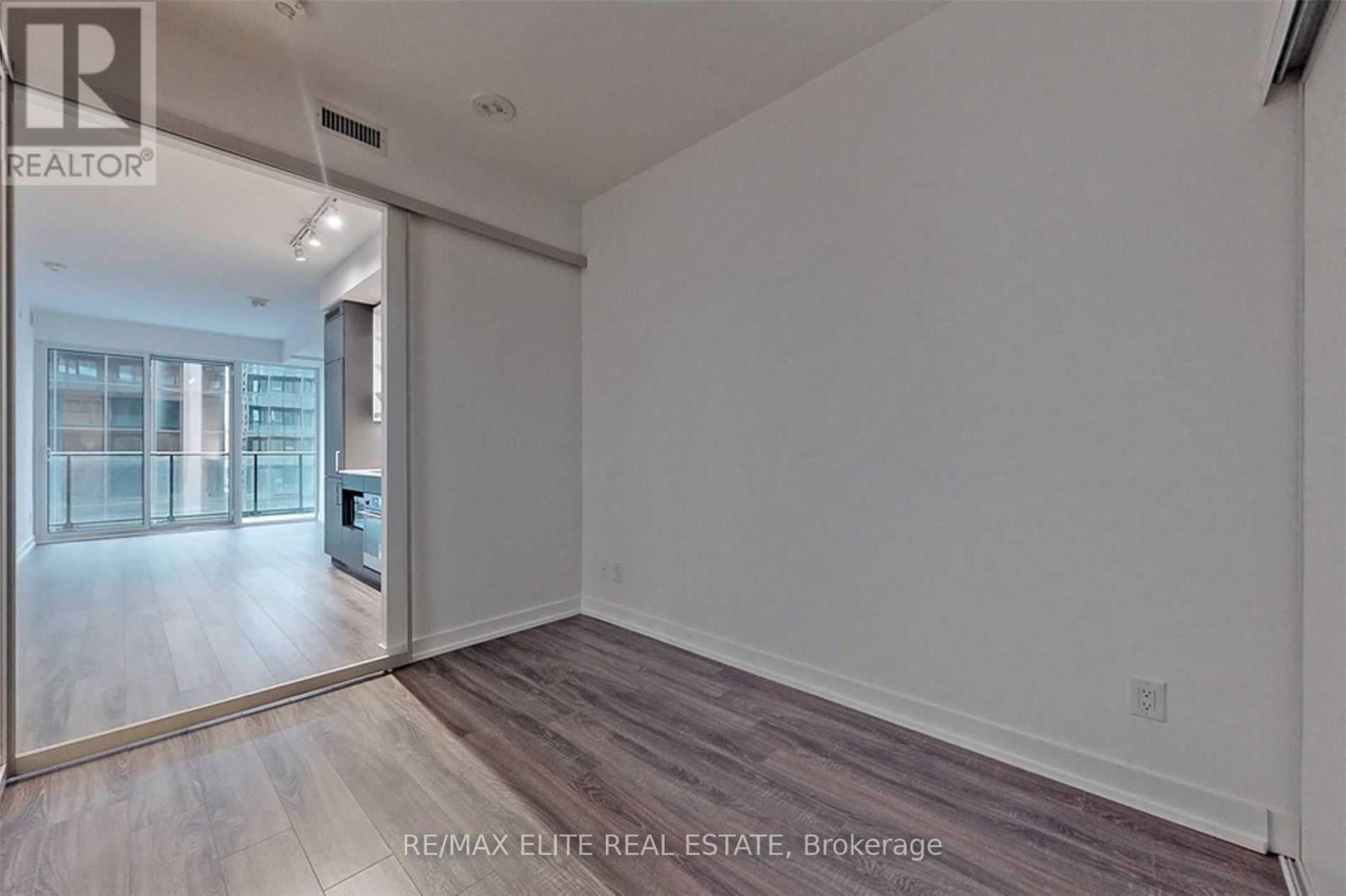 1307 - 20 Edward Street, Toronto, Ontario M5G 1C9 - Photo 29 - C13544180