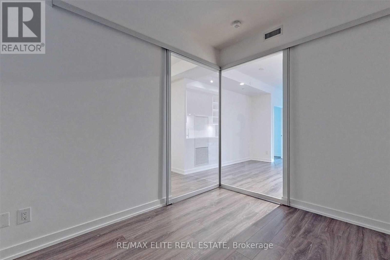 1307 - 20 Edward Street, Toronto, Ontario M5G 1C9 - Photo 30 - C13544180