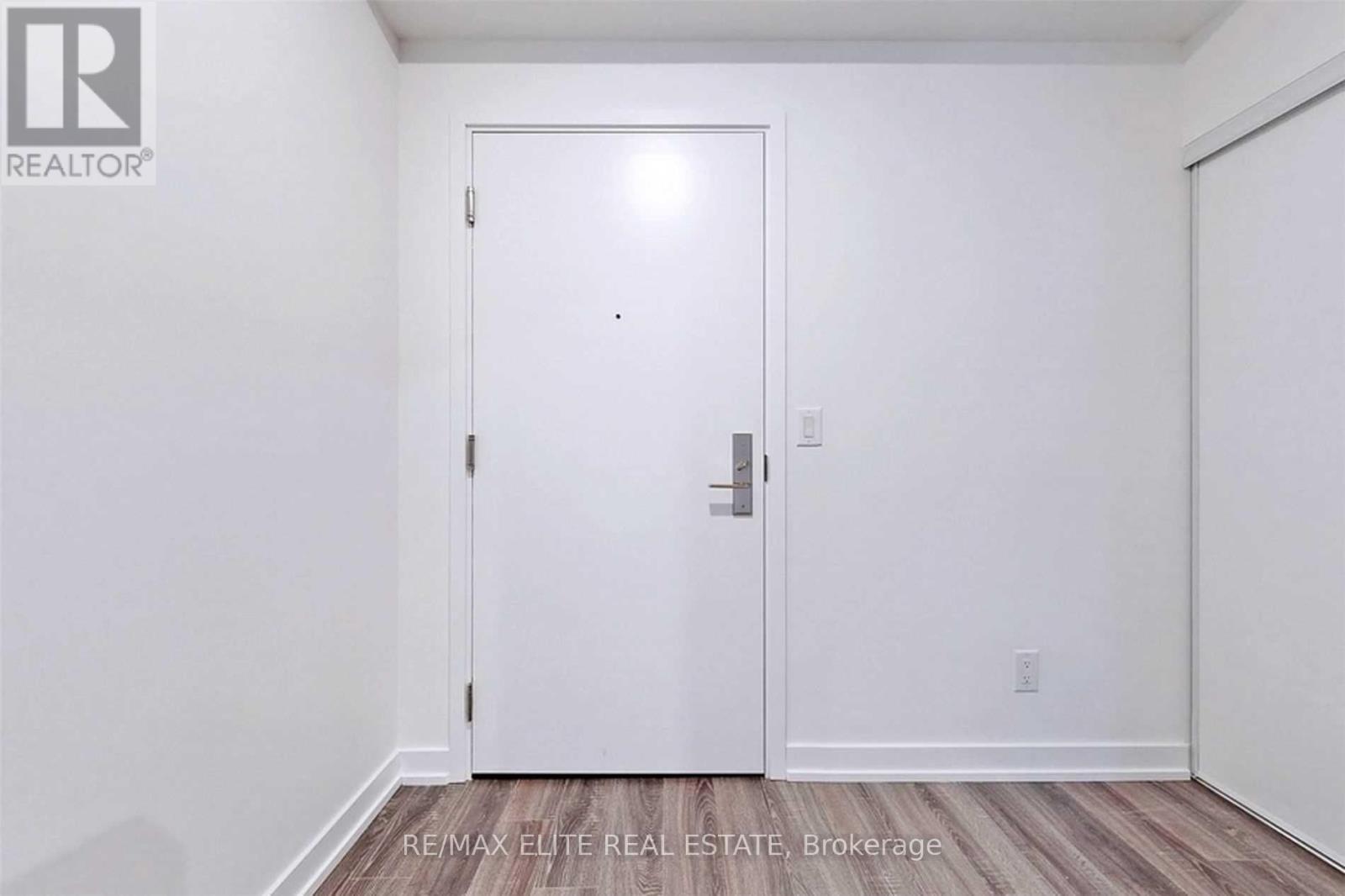 1307 - 20 Edward Street, Toronto, Ontario M5G 1C9 - Photo 31 - C13544180
