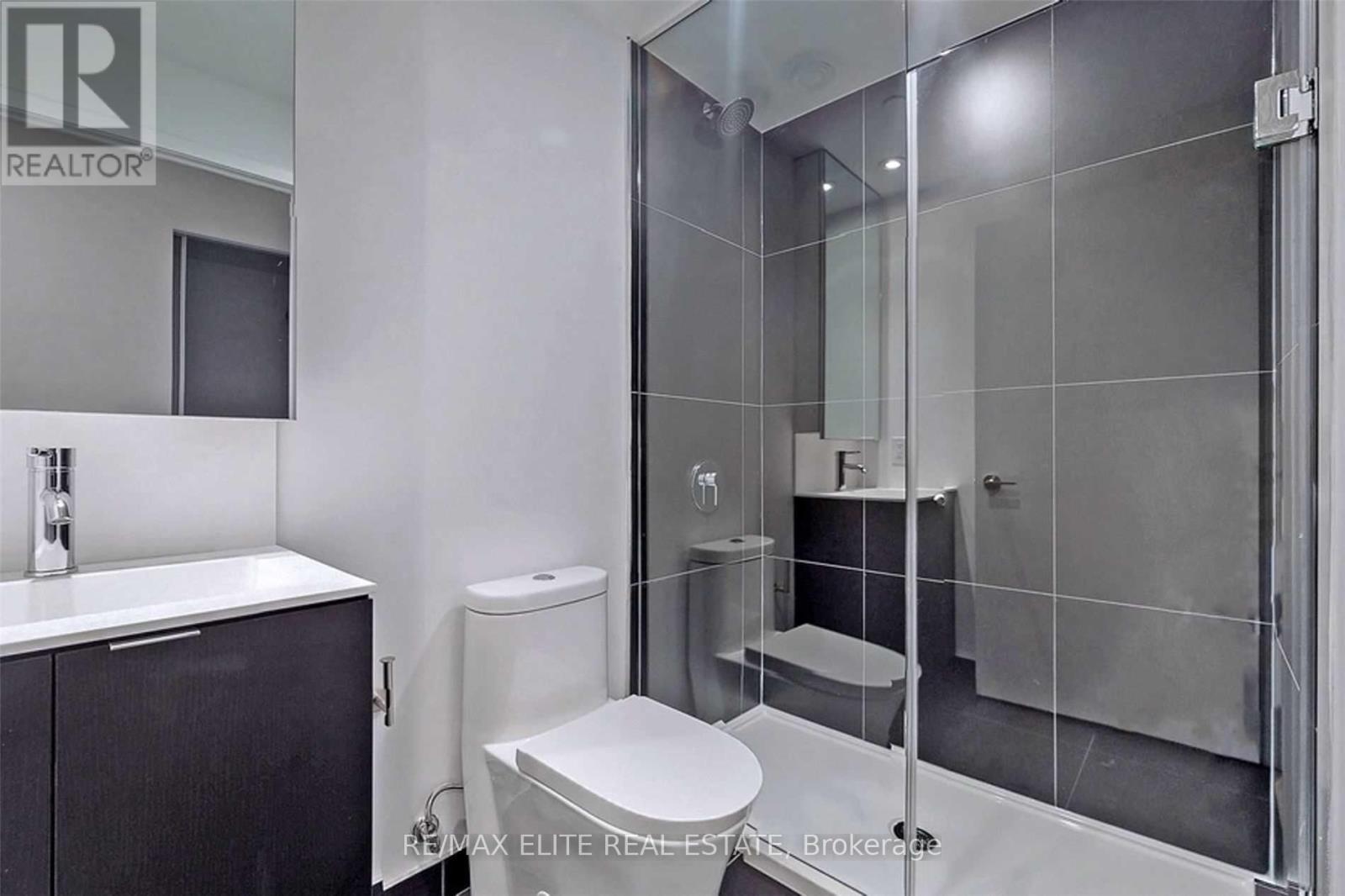 1307 - 20 Edward Street, Toronto, Ontario M5G 1C9 - Photo 32 - C13544180