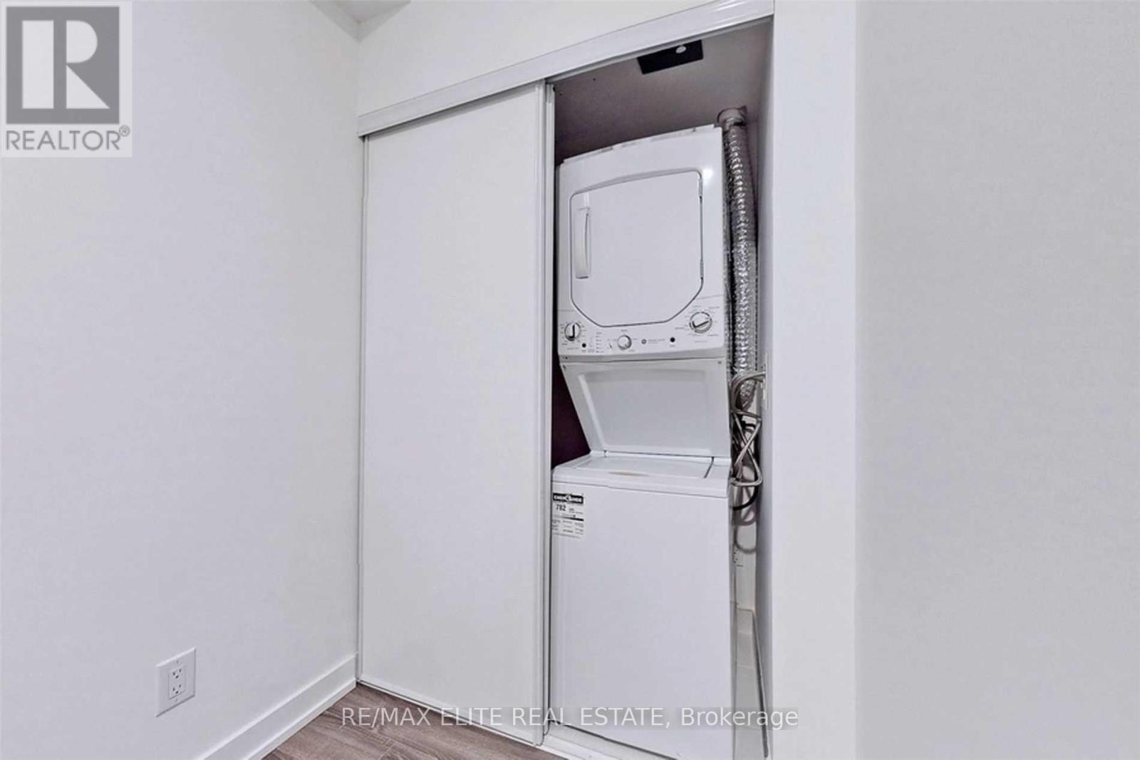 1307 - 20 Edward Street, Toronto, Ontario M5G 1C9 - Photo 33 - C13544180
