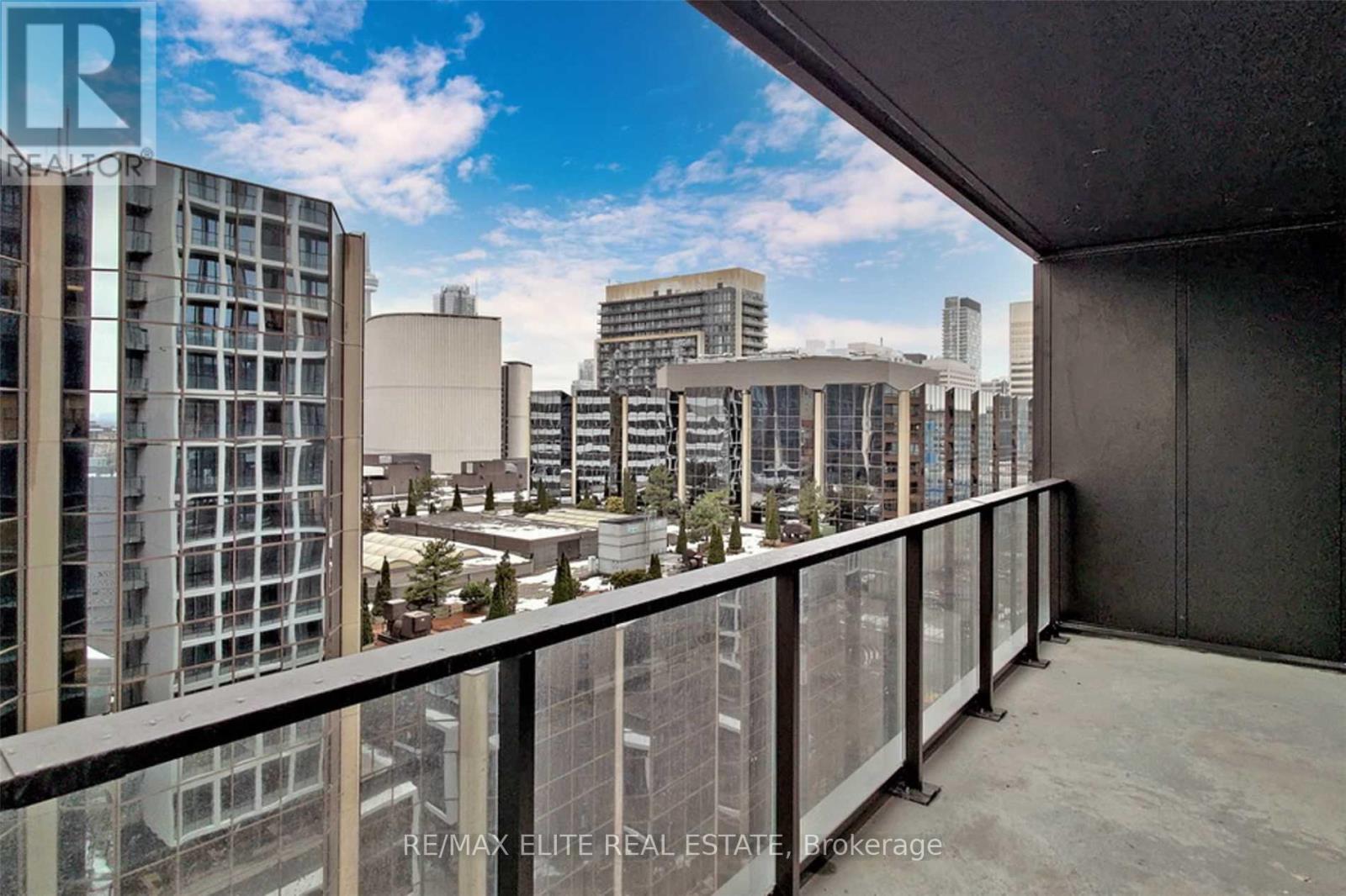 1307 - 20 Edward Street, Toronto, Ontario M5G 1C9 - Photo 35 - C13544180