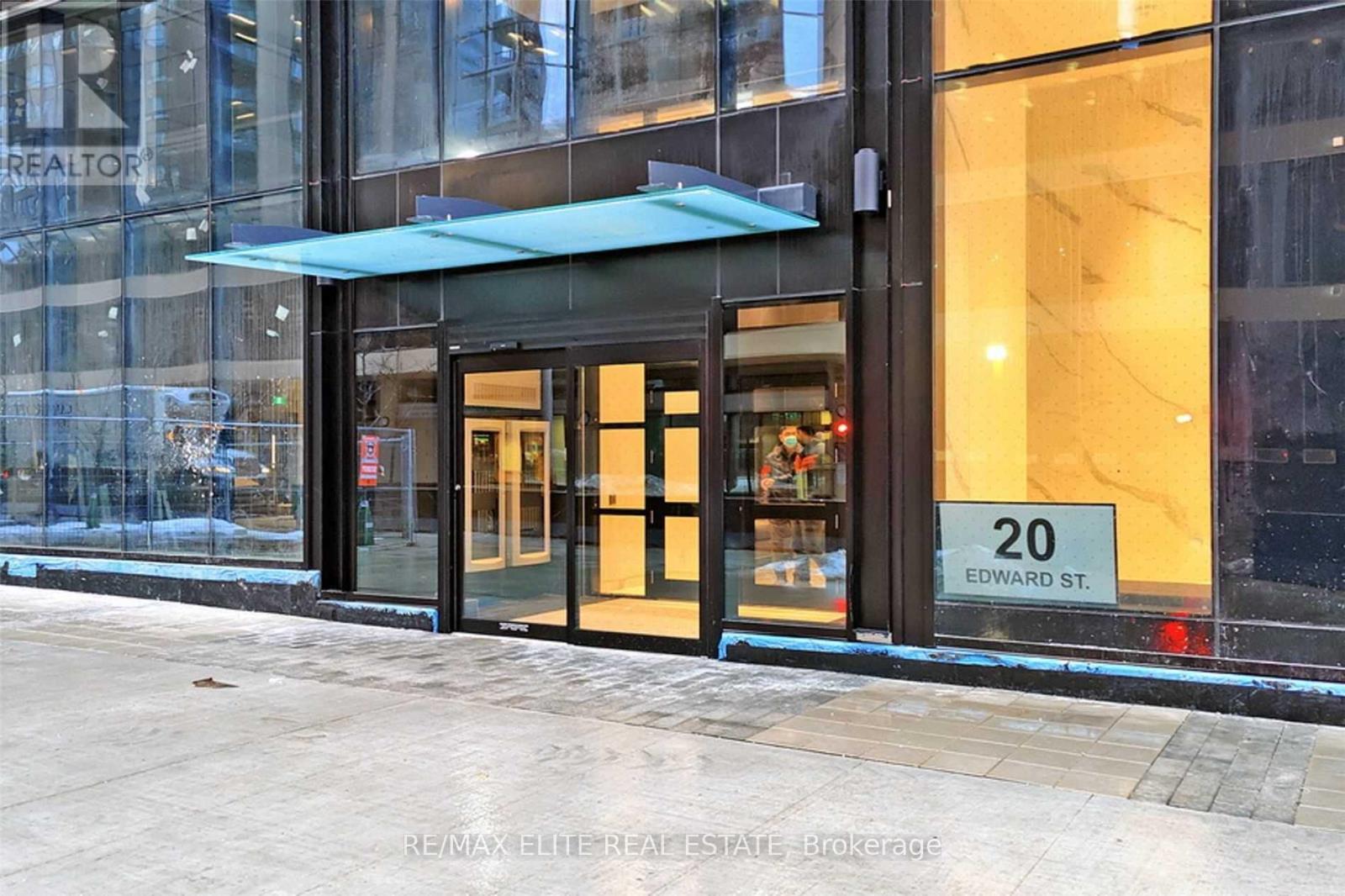 1307 - 20 Edward Street, Toronto, Ontario M5G 1C9 - Photo 4 - C13544180
