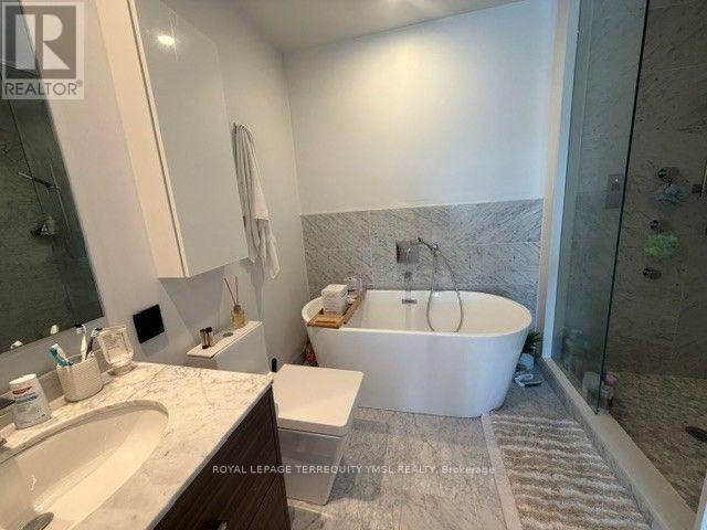 3215 - 488 University Avenue, Toronto, Ontario  M5G 0C1 - Photo 19 - C13544254