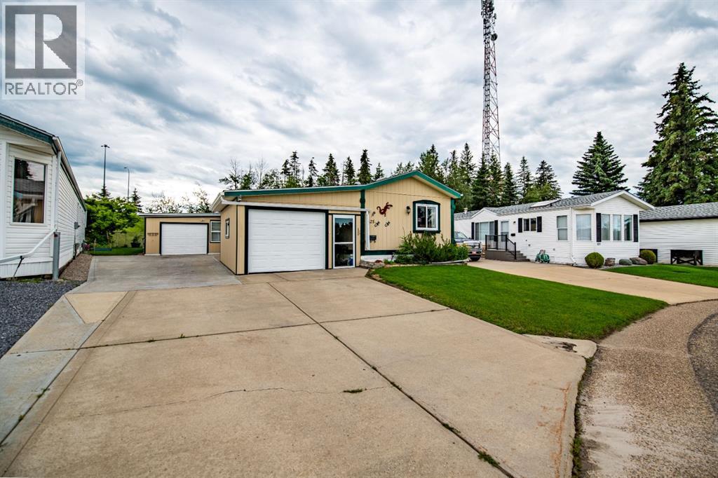325, 37534 England Way, Rural Red Deer County