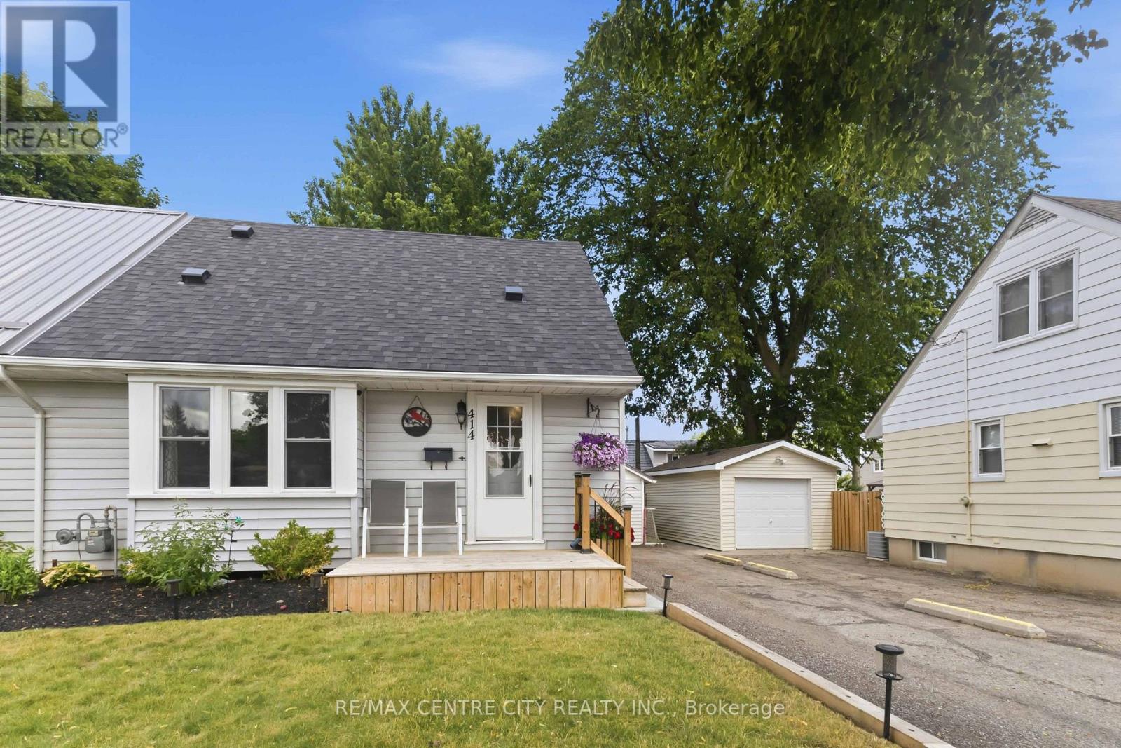 414 Flanders Row, London East, Ontario  N5Y 1C4 - Photo 2 - X13544208