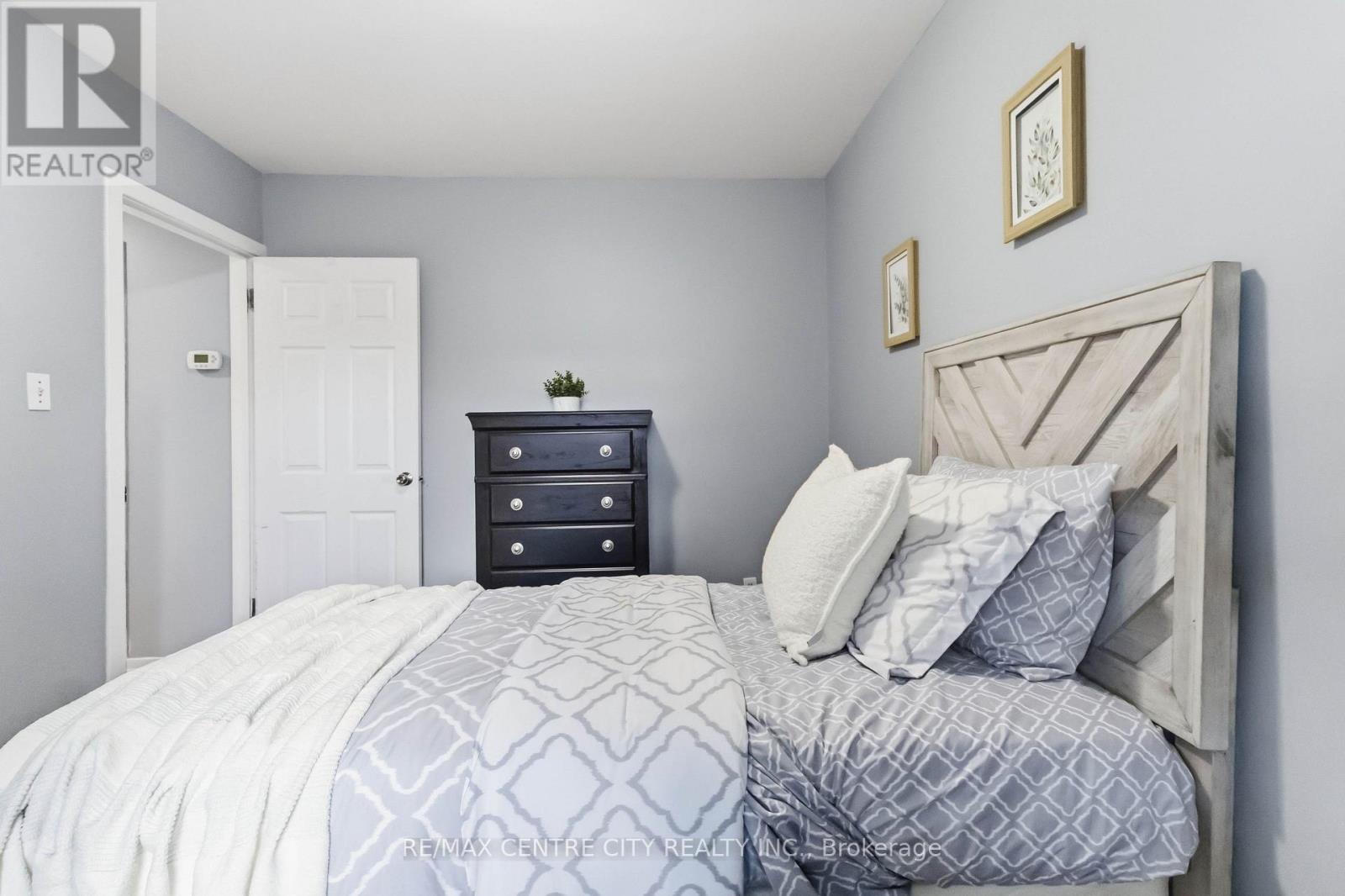 414 Flanders Row, London East, Ontario  N5Y 1C4 - Photo 22 - X13544208