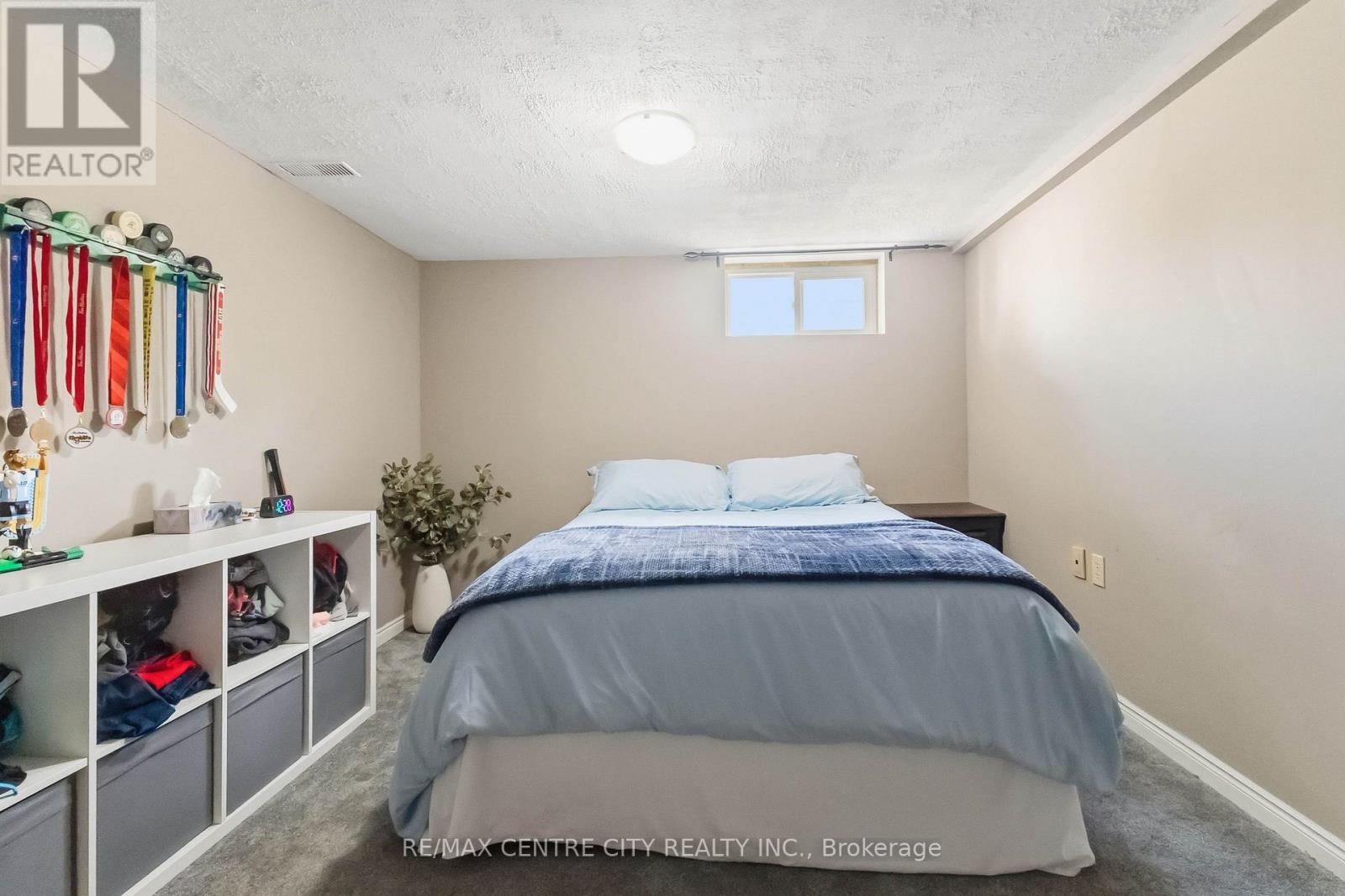 414 Flanders Row, London East, Ontario  N5Y 1C4 - Photo 38 - X13544208