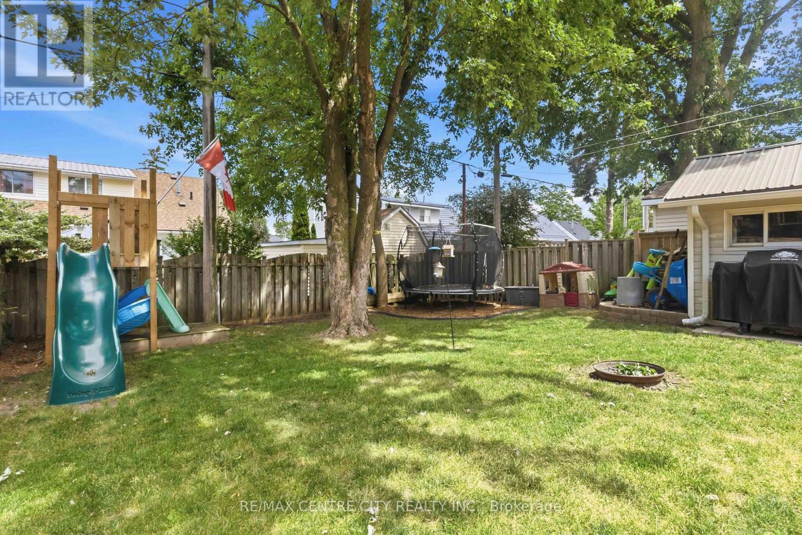 414 Flanders Row, London East, Ontario  N5Y 1C4 - Photo 46 - X13544208