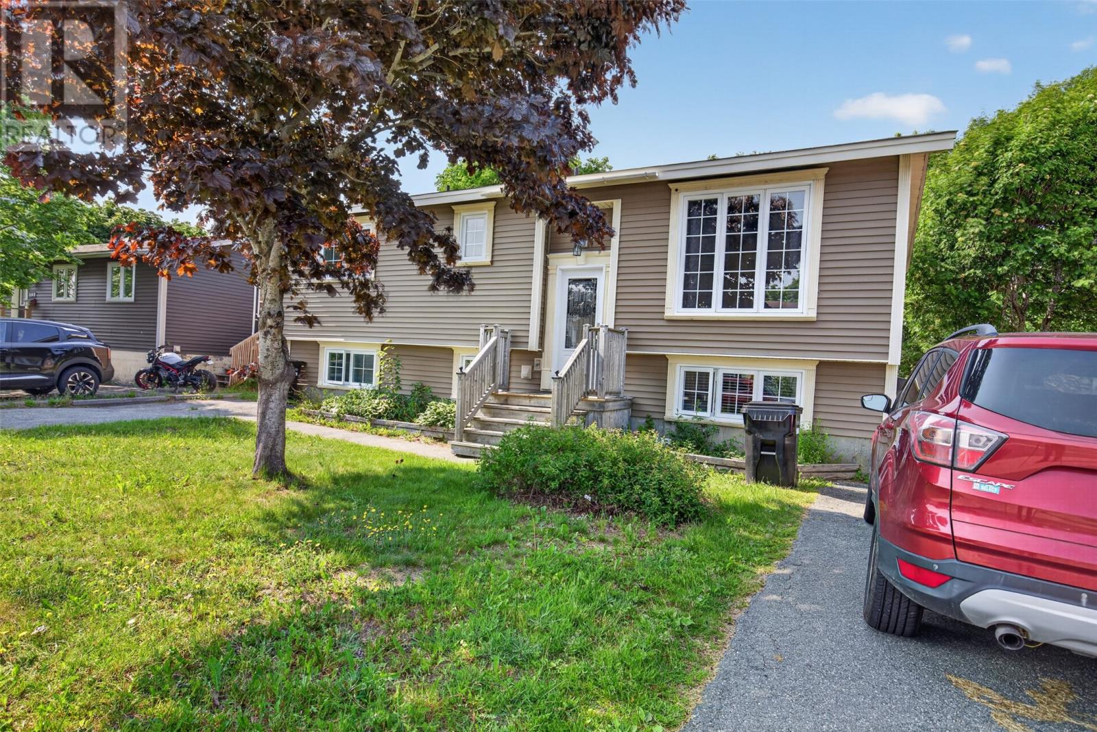 458 Newfoundland Drive, St. John's, Newfoundland & Labrador  A1A 4E3 - Photo 2 - 1300056