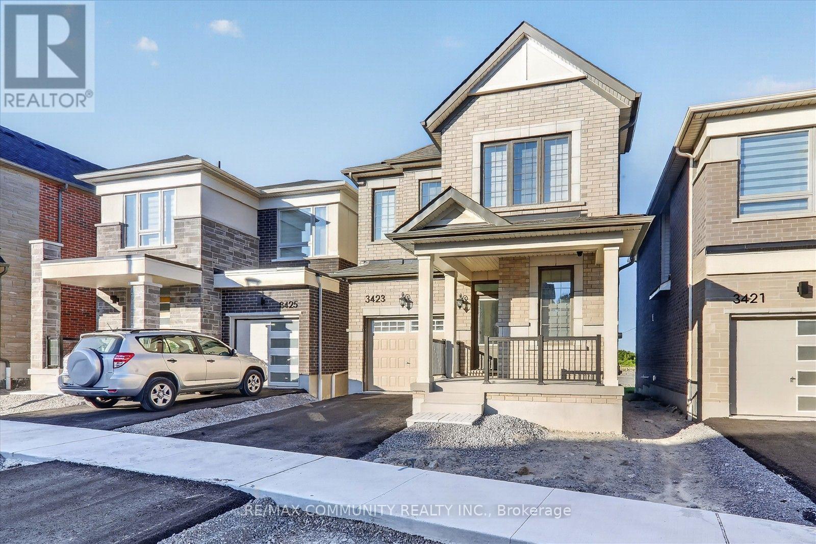 3423 Deepglade Path, Pickering, Ontario  L1X 0V6 - Photo 2 - E13544072