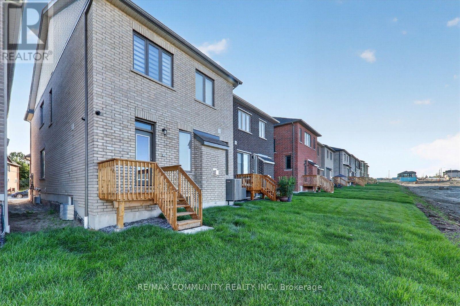 3423 Deepglade Path, Pickering, Ontario  L1X 0V6 - Photo 31 - E13544072