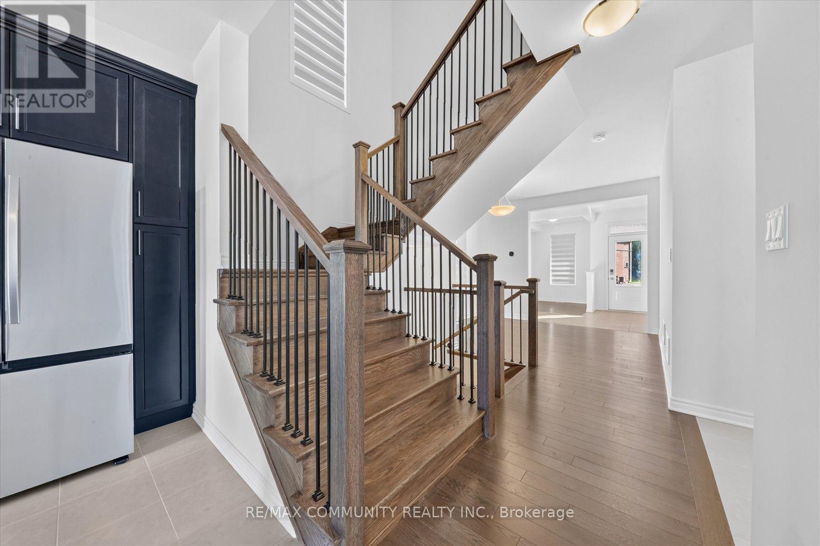 3423 Deepglade Path, Pickering, Ontario  L1X 0V6 - Photo 8 - E13544072