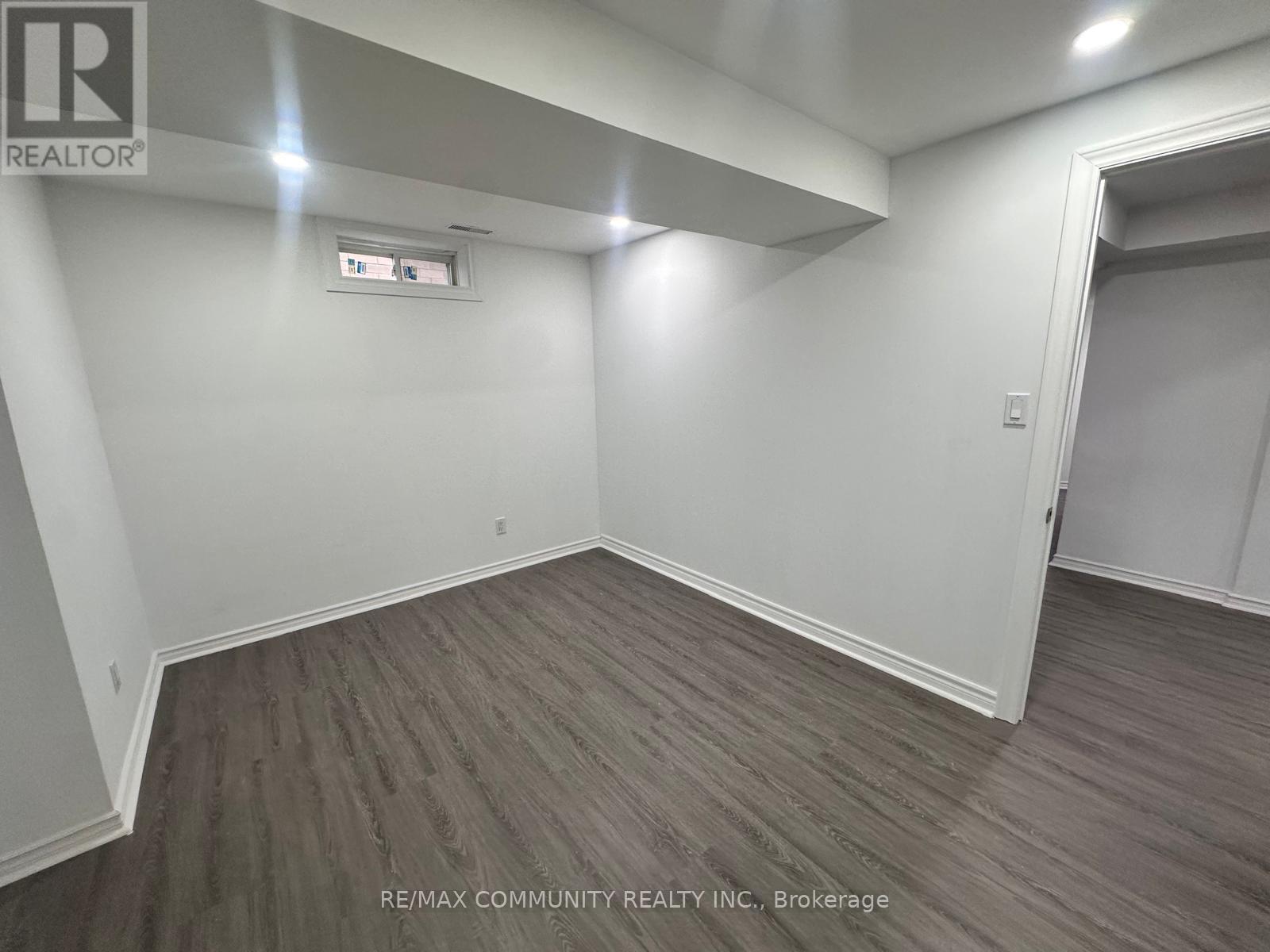 18 Hearth Place, Toronto, Ontario  M1C 0C4 - Photo 14 - E13544150